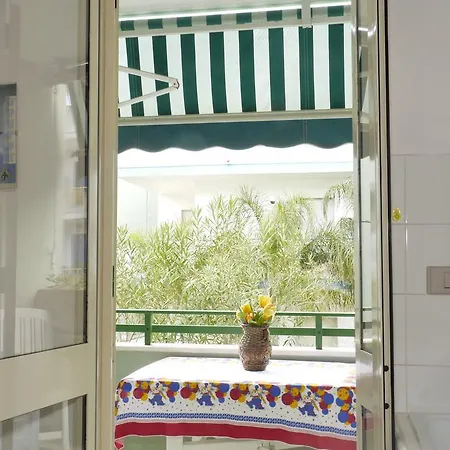 Europa Baia By Nonsolomare Vacanze Srlu بيت للعطل غالّيبولي